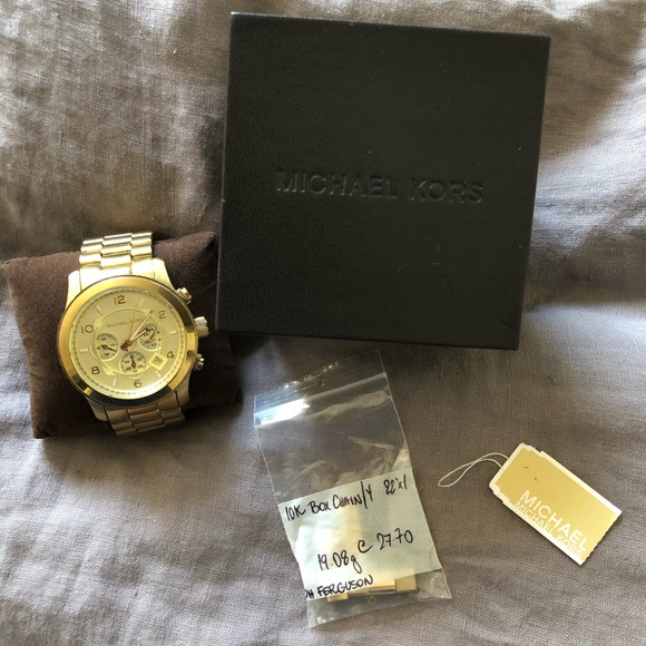 Michael Kors Oversized boyfriend watch - Picture 2 of 7